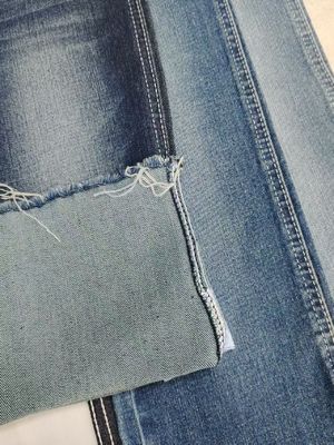 ผ้าเดนิมเรยอนโพลีเอสเตอร์คอตตอนยืดพิเศษ ทวิล 11 ออนซ์ สำหรับยีนส์ผู้ชาย